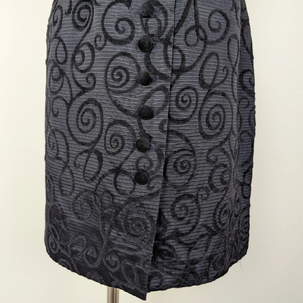 Le Chateau Black Mini Dress Size XS Vintage Sleeveless - Picture 3 of 11